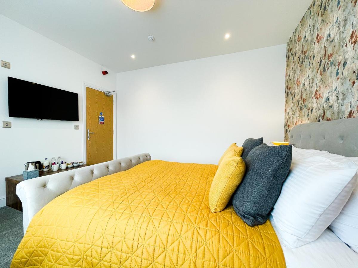 46 Ashfield Rd, *